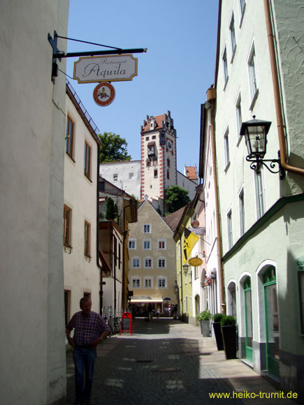 16.Blick z.Hohen Schloss