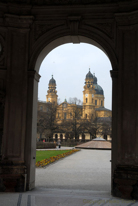 Theatinerkirche-2