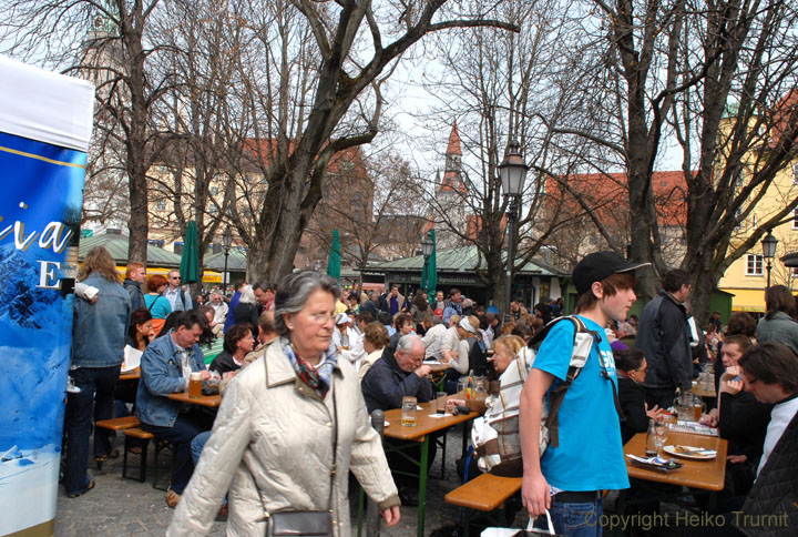 Viktualienmarkt_Biergarten