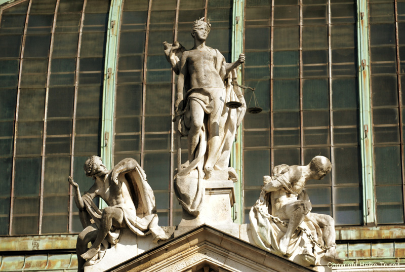 Justitia 