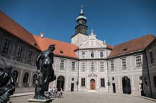 Residenz Brunnenhof