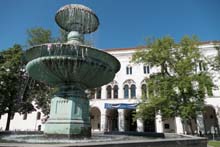 Universitaet