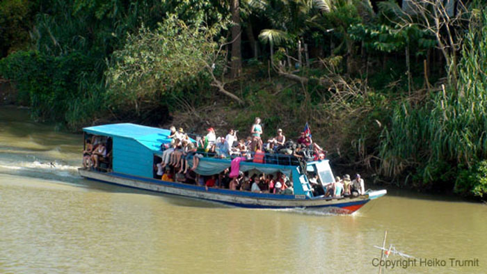 Turiboat_from_Siem_Reap