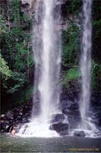 134.Bad unterm Wasserfall, Iguazu