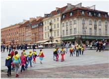 137h.W.Kinder am Zamkowy-Platz