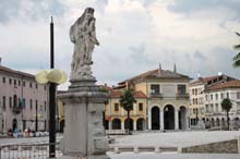 96.Piazza Grande4