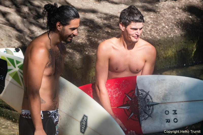 Eisbach Surfer