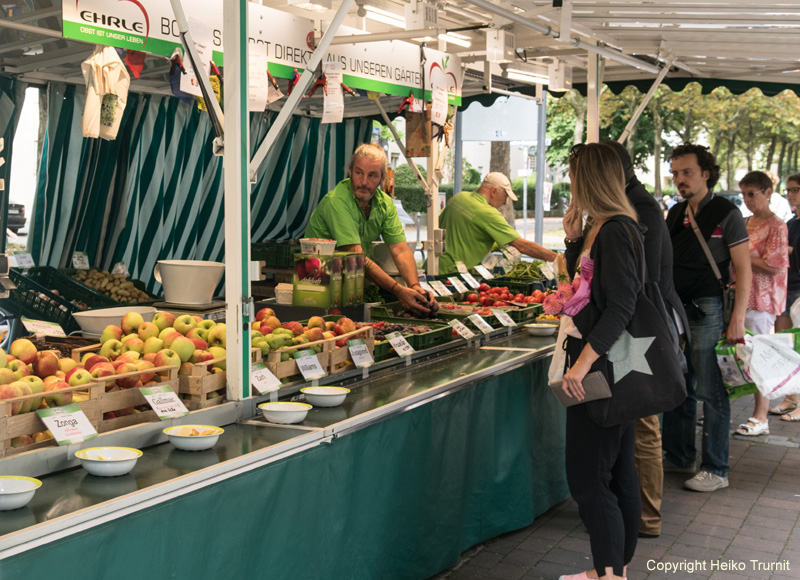 Markt Fritz-Hommel-Weg -02