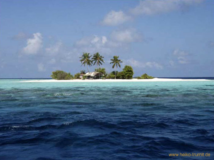 Robinson-Insel im Ari-Atoll