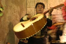 Mariachi-3