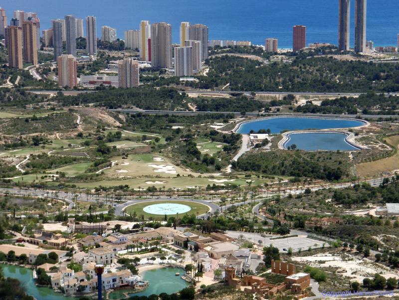 073.Benidorm, Golfpl., Terra Mitica