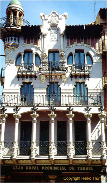 51.35.Plaza de Torico Teruel