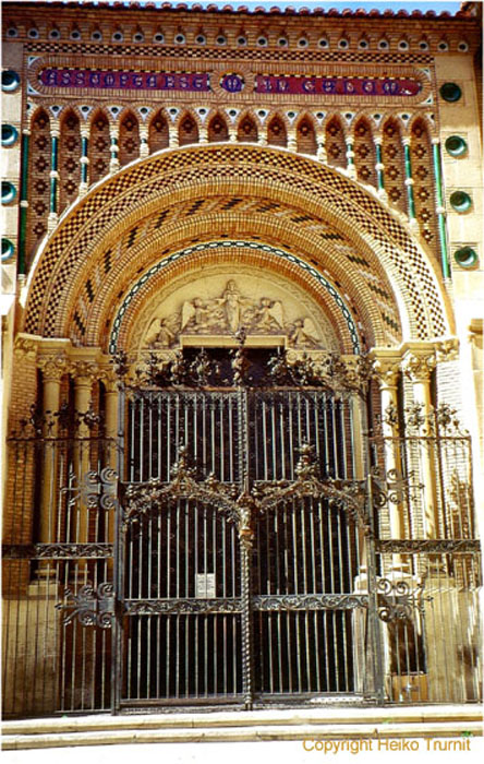 51.37.Portal Kathedrale Teruel,jpg