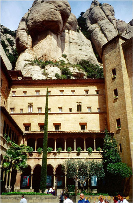 51.09.Montserrat