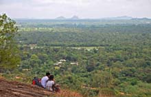 721.Sigiriya im Hintergrund