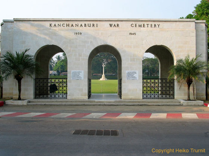 War_Cemetery-5