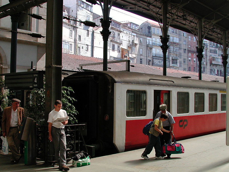 Porto Bahnhof