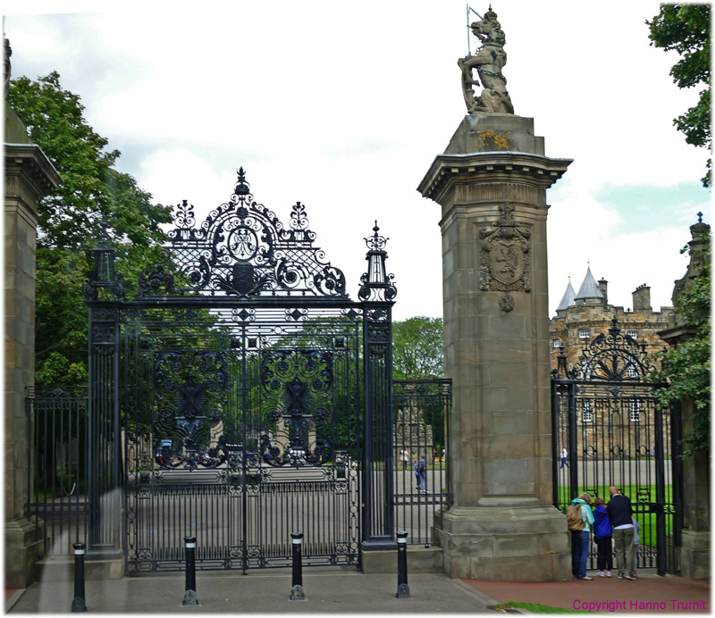 885.Holyrood Palace