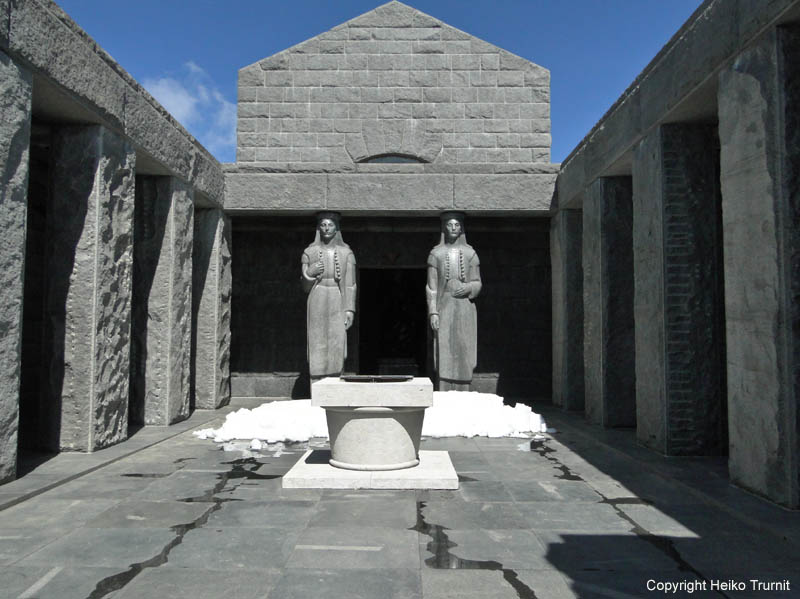 Mausoleum Atrium