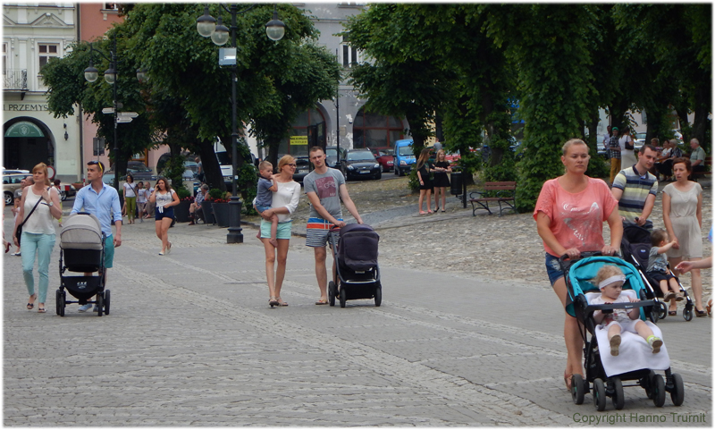 120e.Kinderwagen-Parade